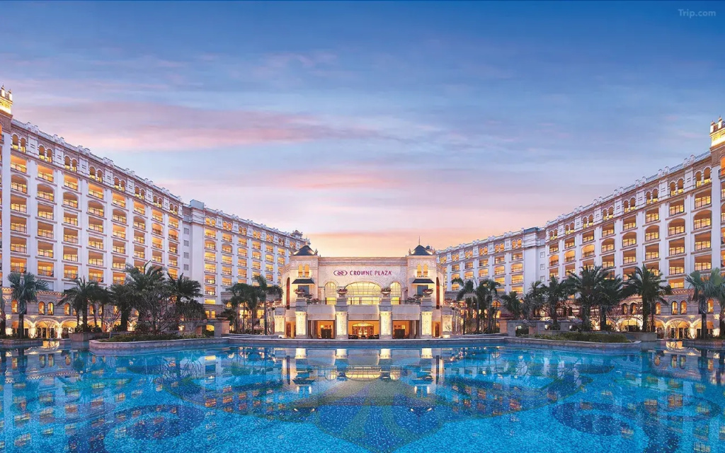 Crowne Plaza Resort Sanya Bay by IHG