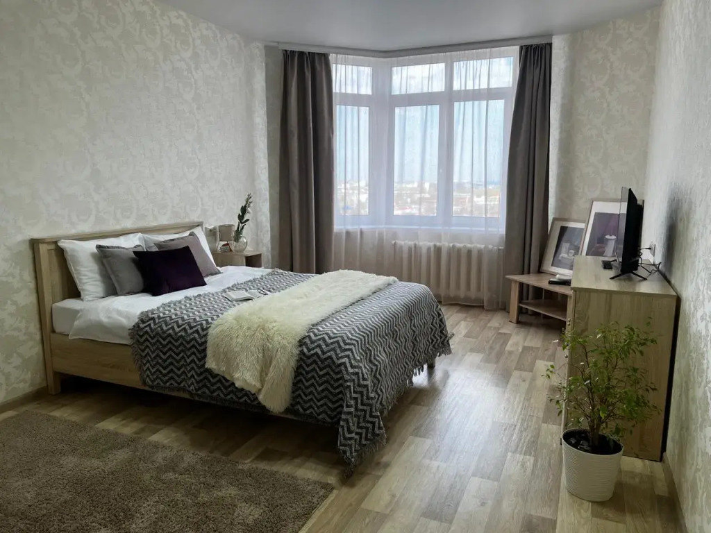 S Panoramnym Vidom Flat