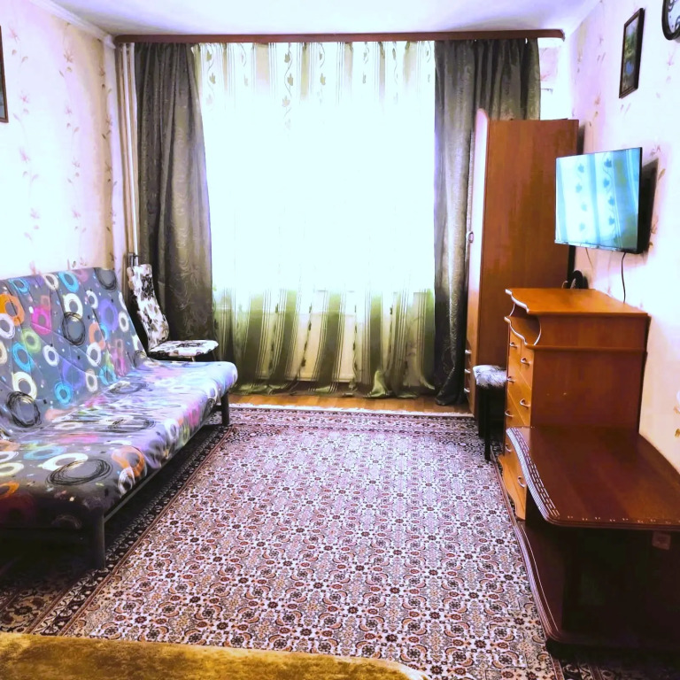 Квартира рядом ЖД, Больница, Роспан