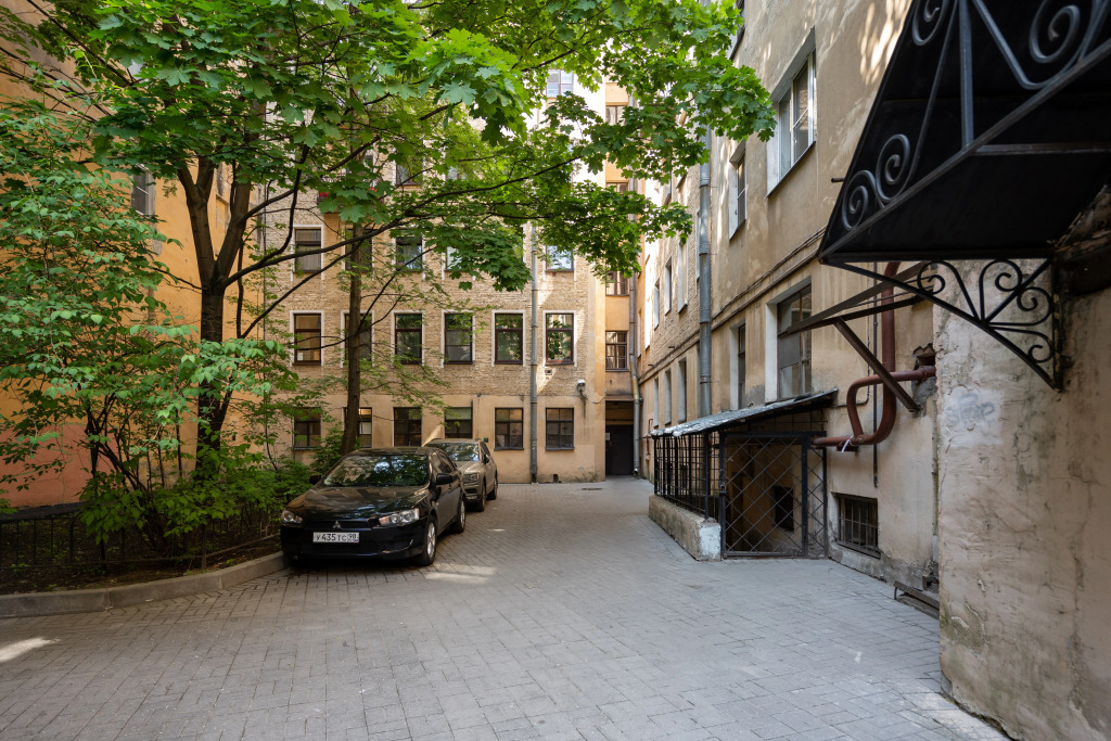 Letyourflat Aura | 1 Bedroom Apartments