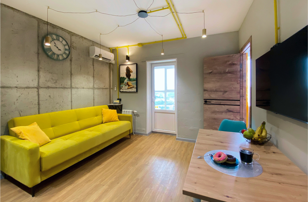 Квартира в Стиле Loft с Панорамным Видом на Море и Мост Остров Русский