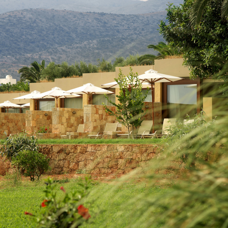 Kernos Beach Hotel & Bungalows