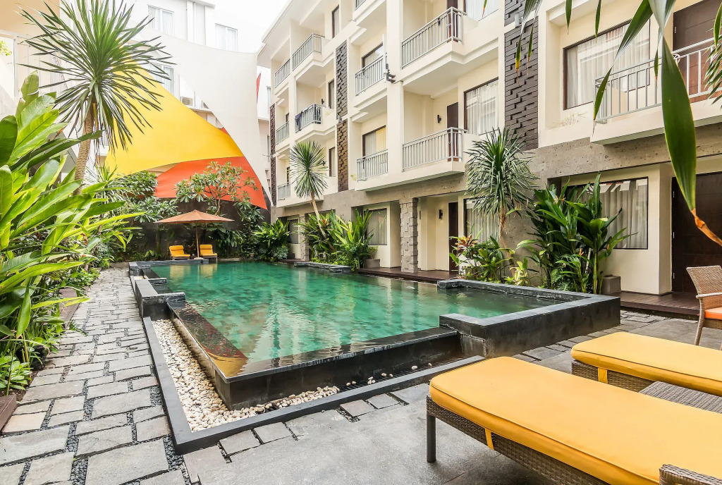 Отель ZEN Rooms Legian Dewi Sri