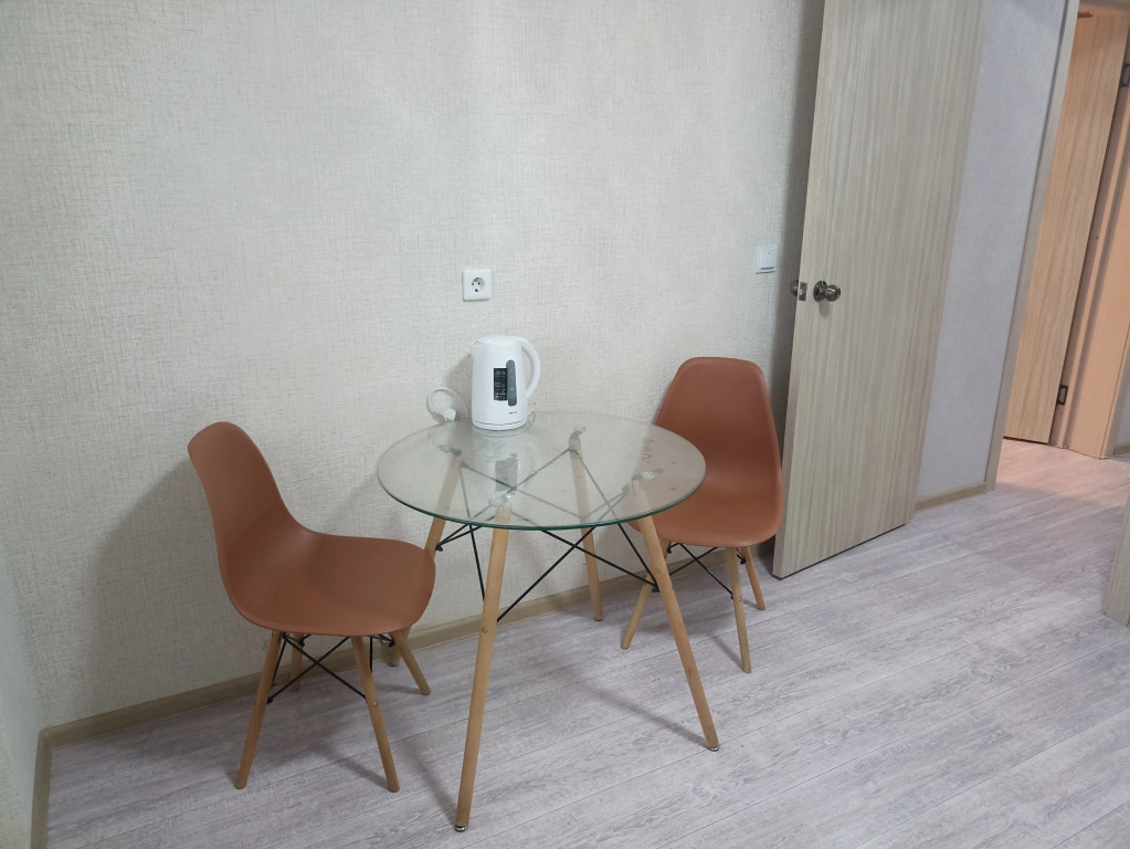 Квартира 1к на Пустошкина 22 (64)