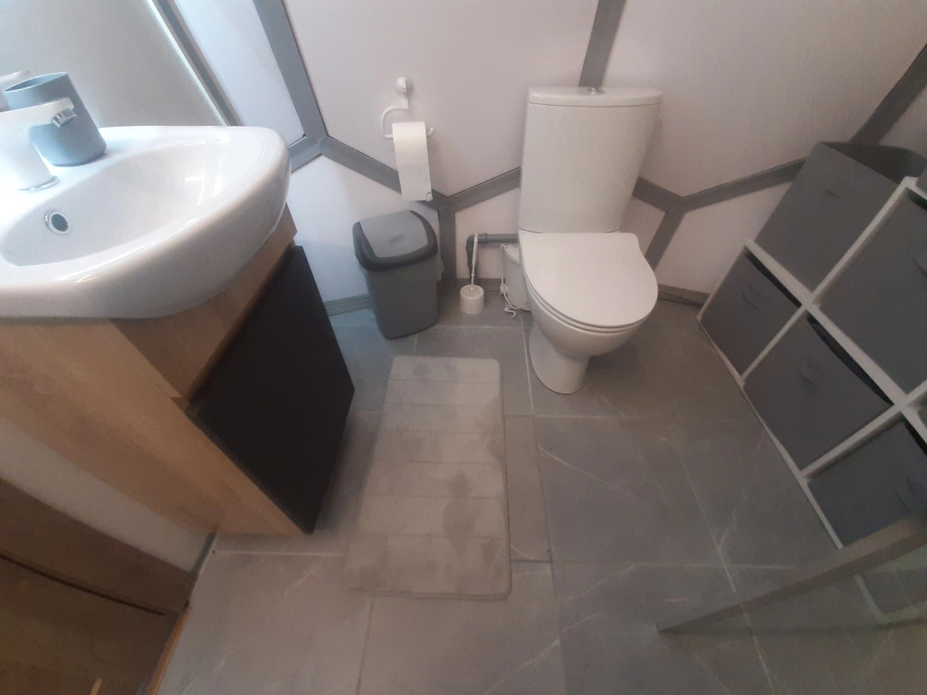 Nomer Romantika Dlya Vlyublyonnykh, Dizayn-Otel Na Dvoikh Na Vode, Khausbot Cherepakha Arkhelon-34 Mini-Otel