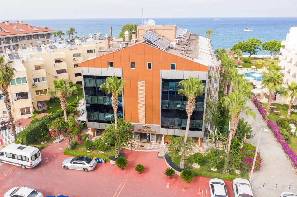 Fame Beach Hotel