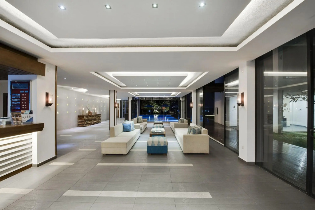 Amagi Aria Airport Transit Hotel