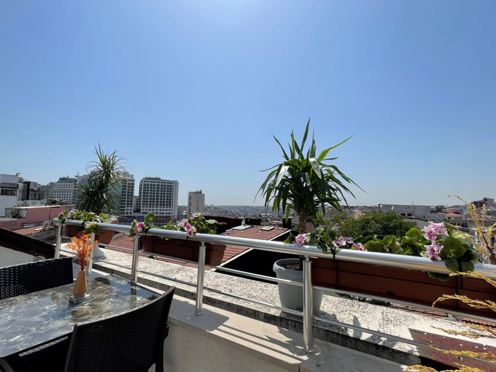 Elegance Suites