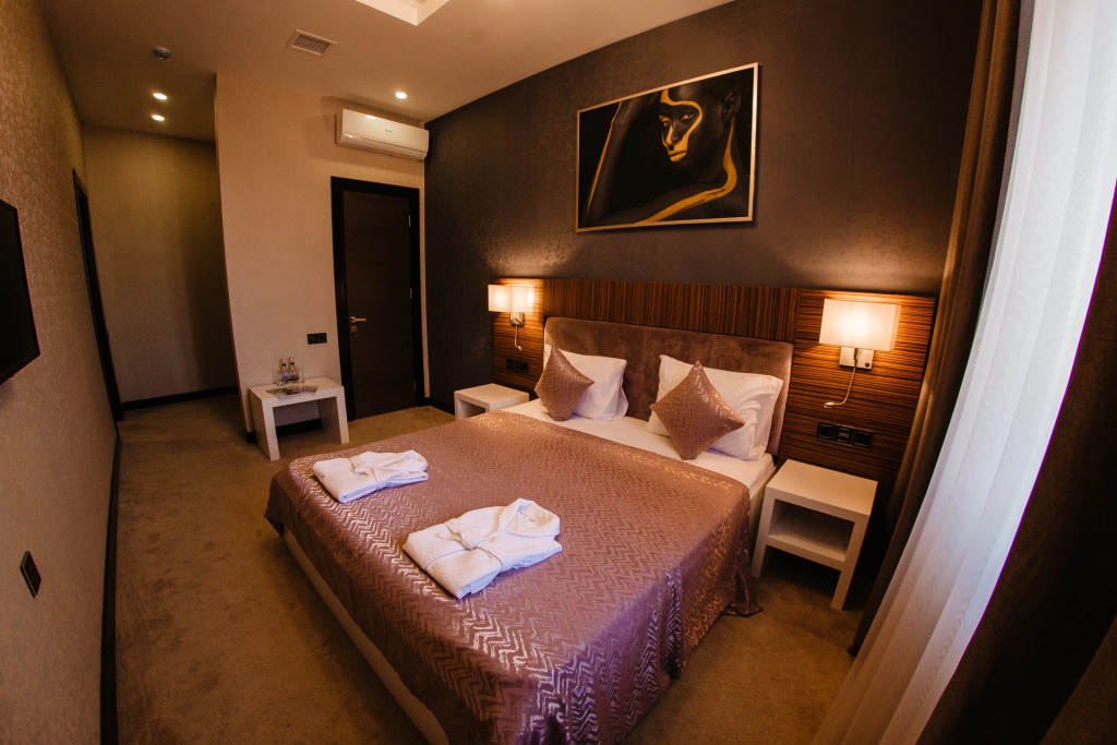 Hillmond Hotel