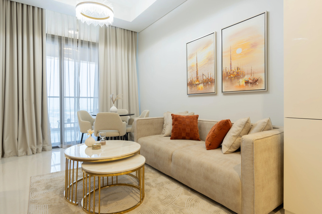 Апартаменты Keyrock Living: Dubai Oasis w/ Balcony Views