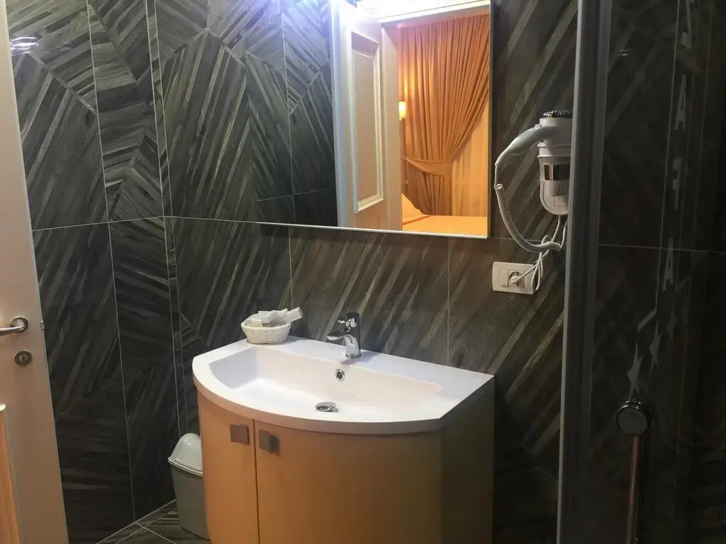 Rozafa Hotel