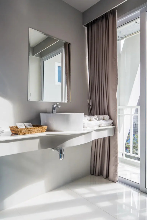 Отель Atelier Suites