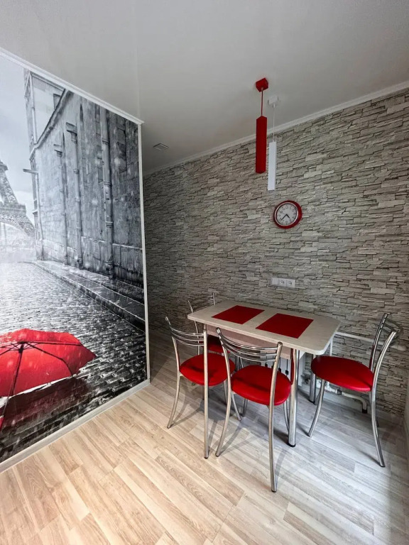 Квартира на Улице Виталия Кручины 8/8