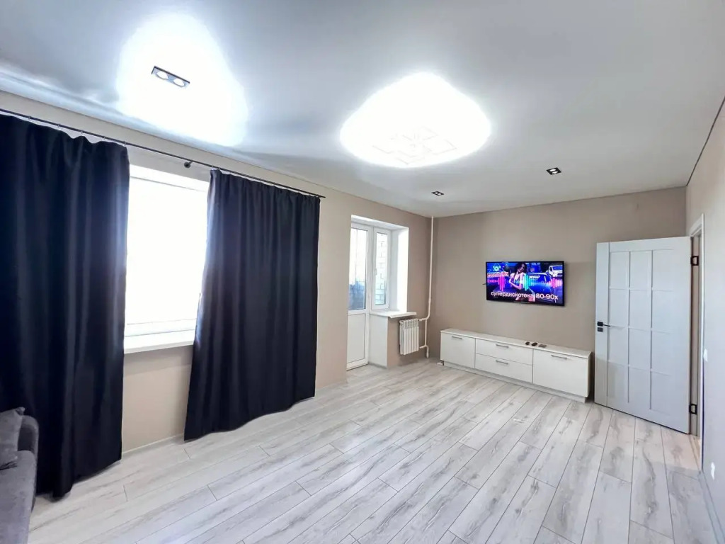 Квартира Ливенская 33к2