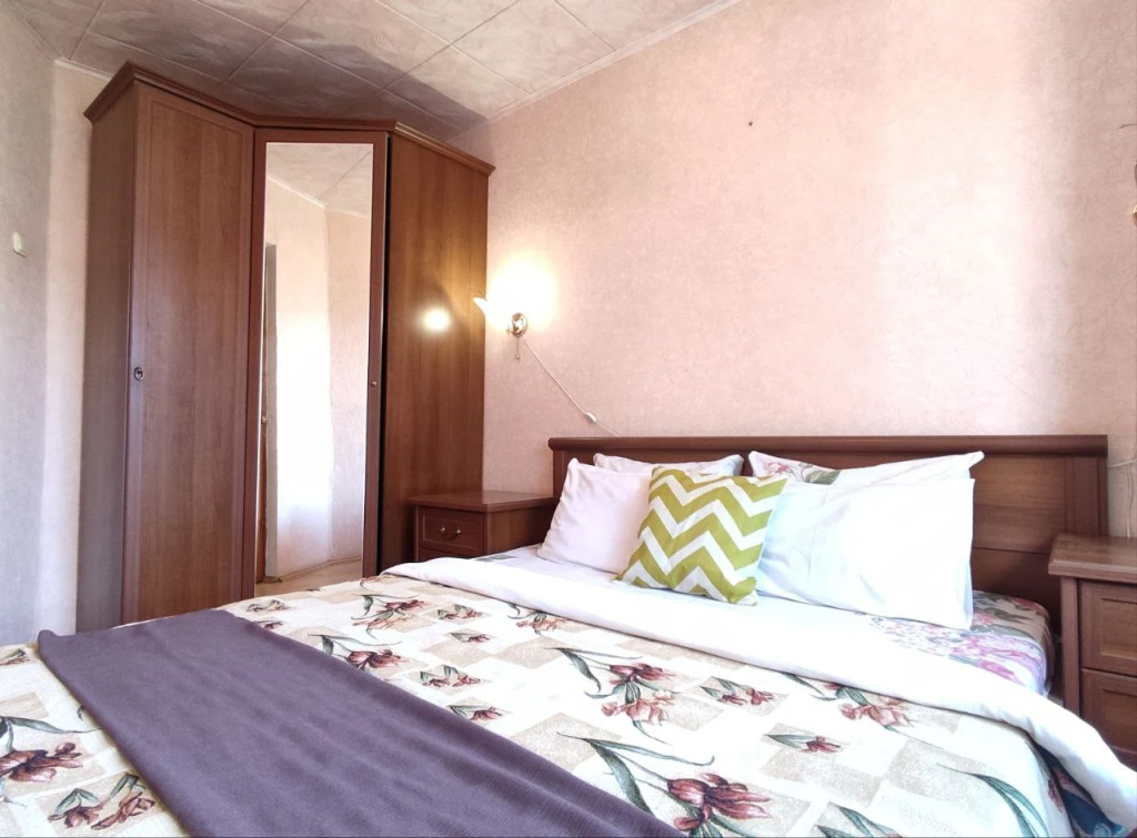 Квартира SATIN Apartments на ул. Горького 4