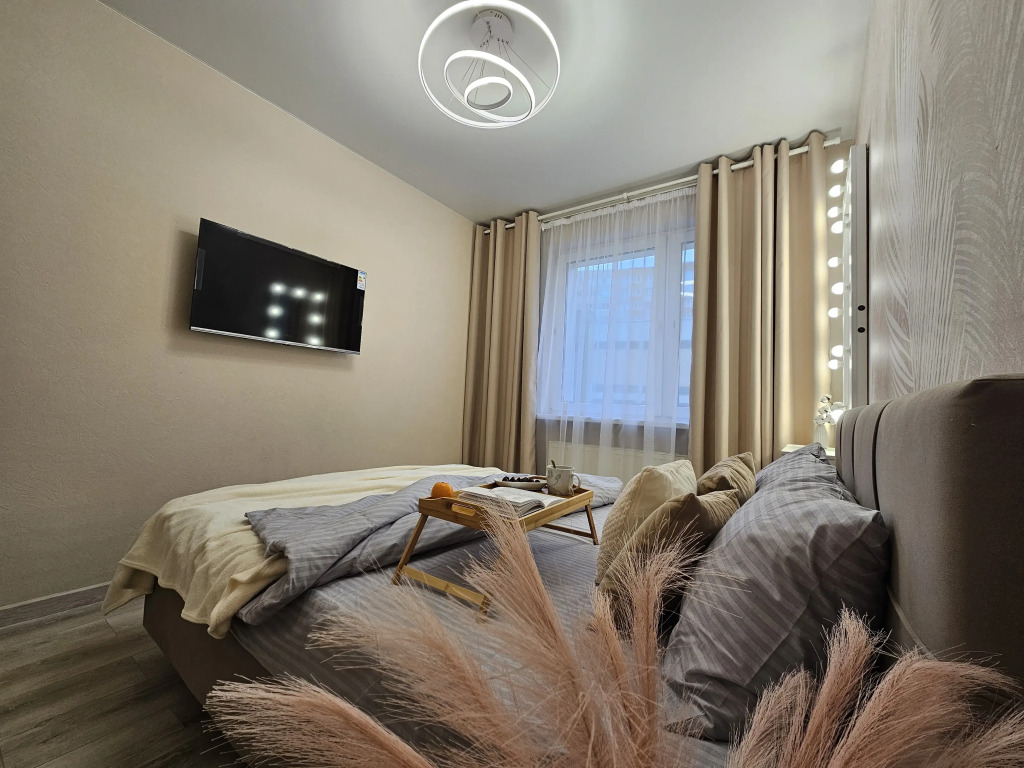 Квартира White Lodging