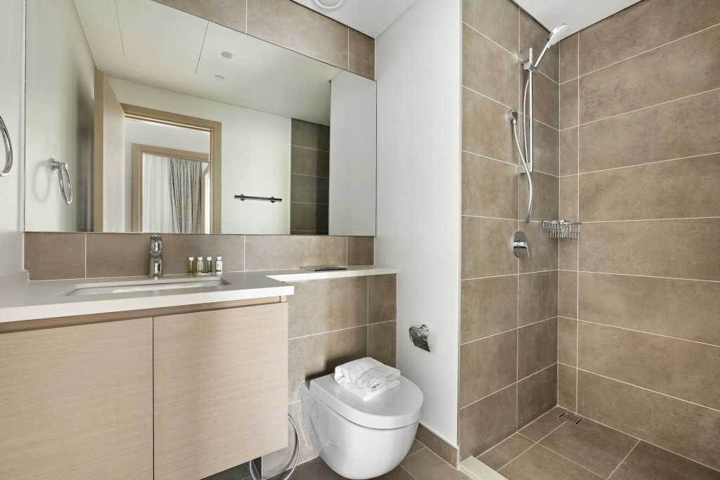 Апартаменты WelHome - Stunning Apartment With Sea Views in Creek Harbour