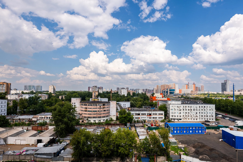 Okruzhnoy 10b Uno Flat