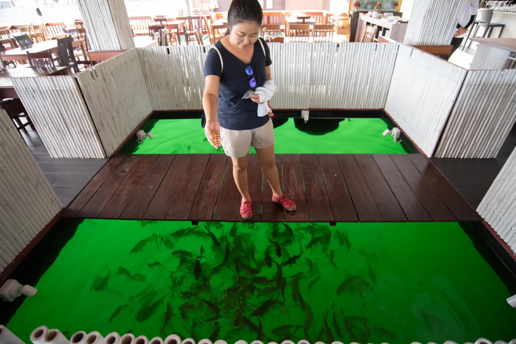 500 Rai Floating Resort