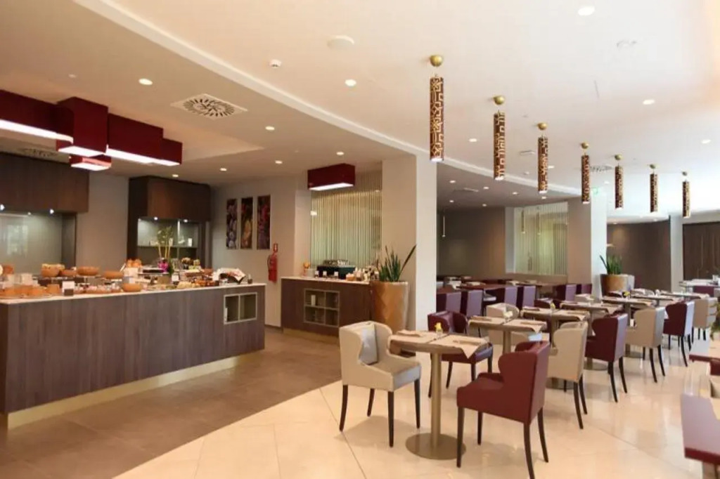 DoubleTree by Hilton Yerevan City Centre