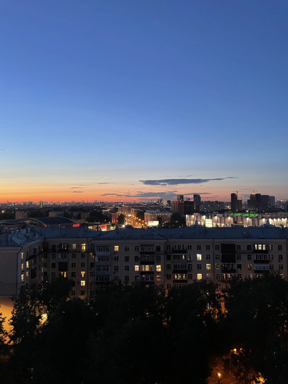 Квартира Просторная Трехтомная У Блохина