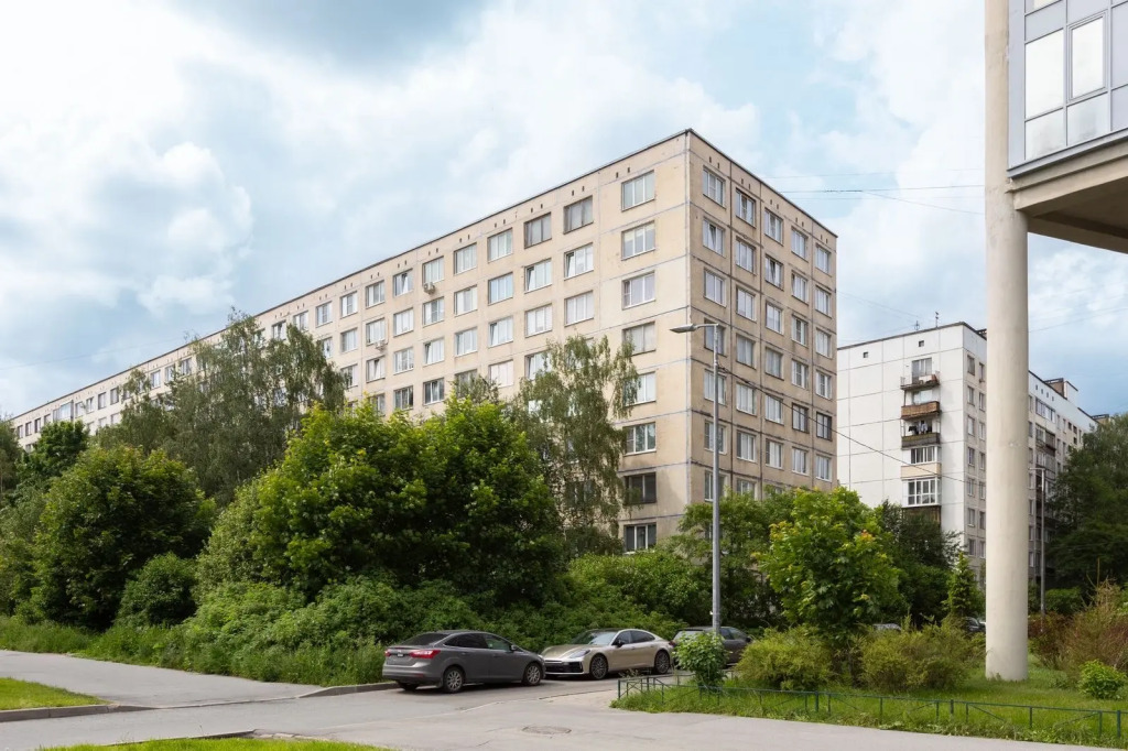 Квартира на Подвойского 24