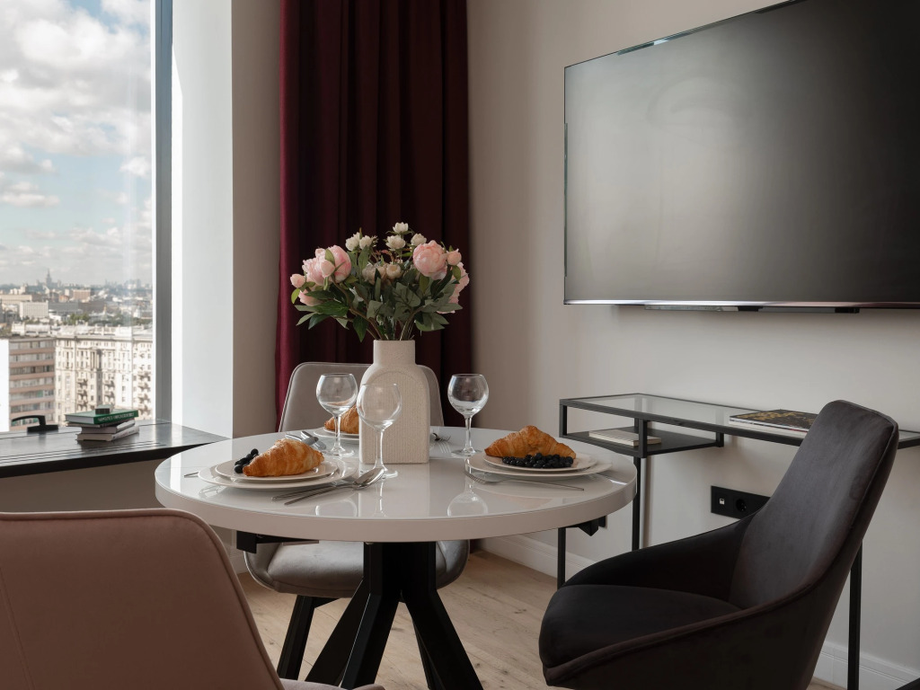 Апартаменты Smart Lofts Premier Отдельная Спальня  1 Мин До М. Курская  Садовое Кольцо