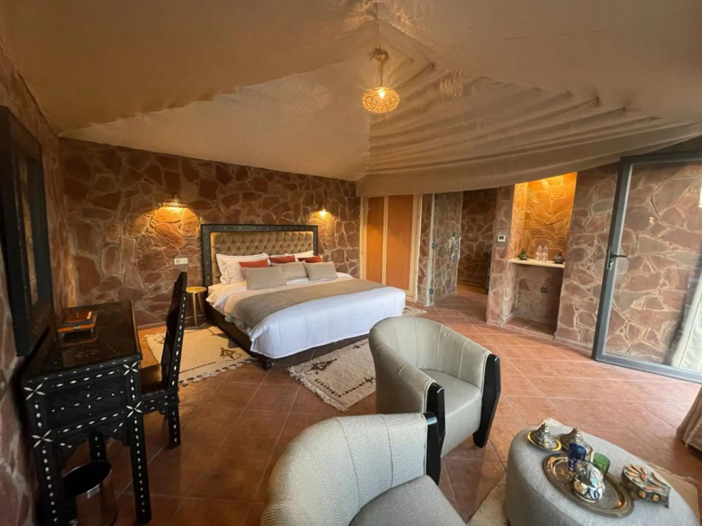 Кемпинг Yakout Merzoga Luxury Camp