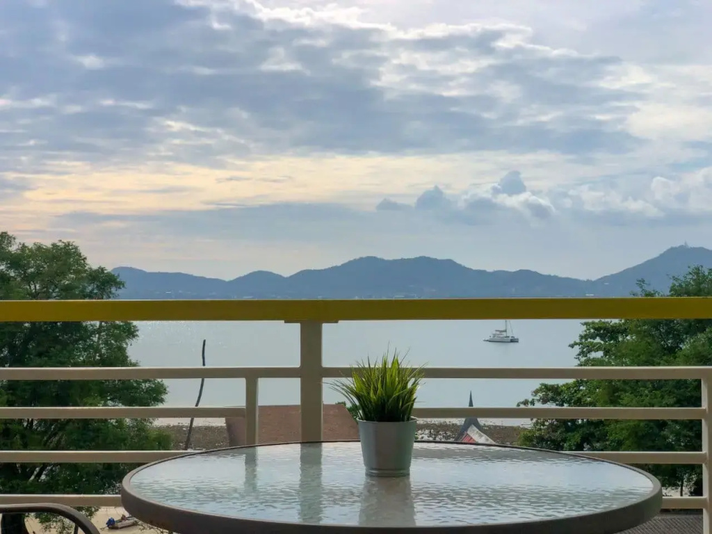 Sea Dreamer Beachfront Apartments