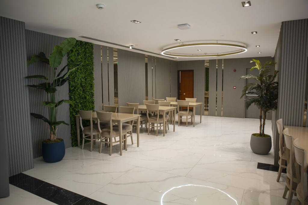 Revia Square Hotel