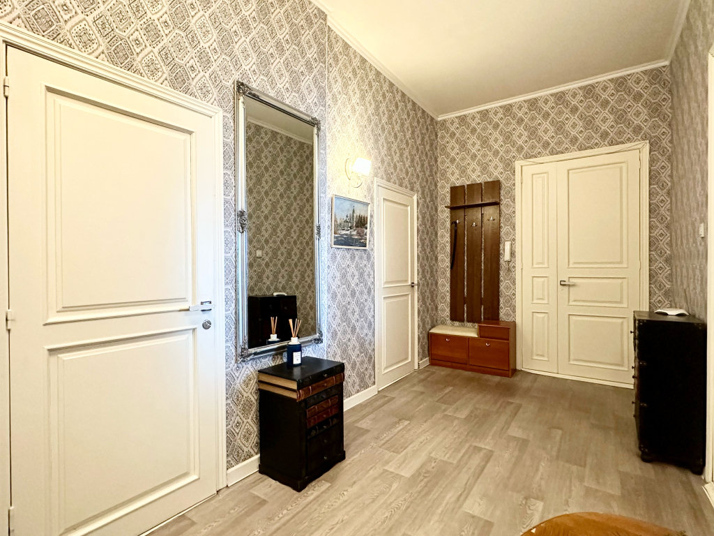 Апартаменты SpbStay с 3 спальнями на Некрасова 1