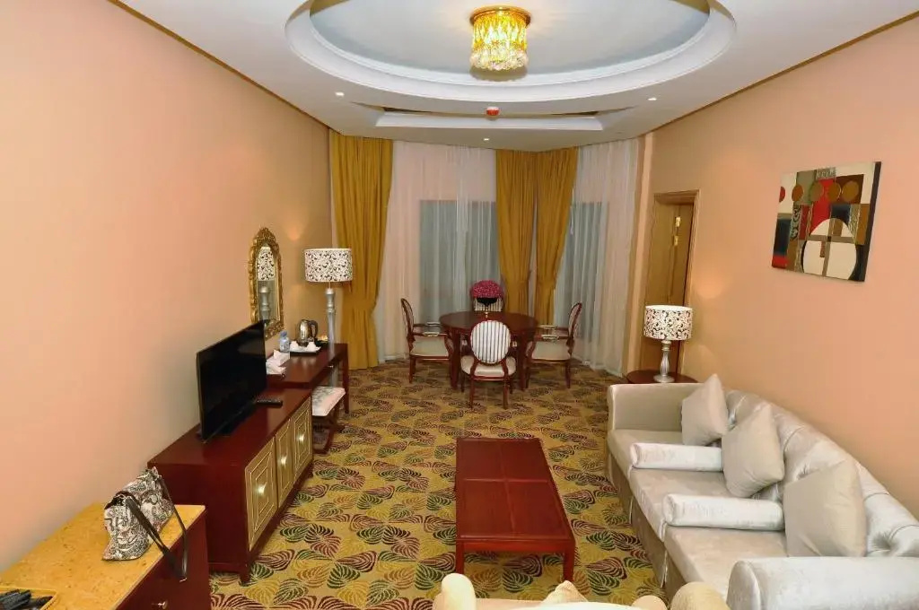 Red Castle Hotel