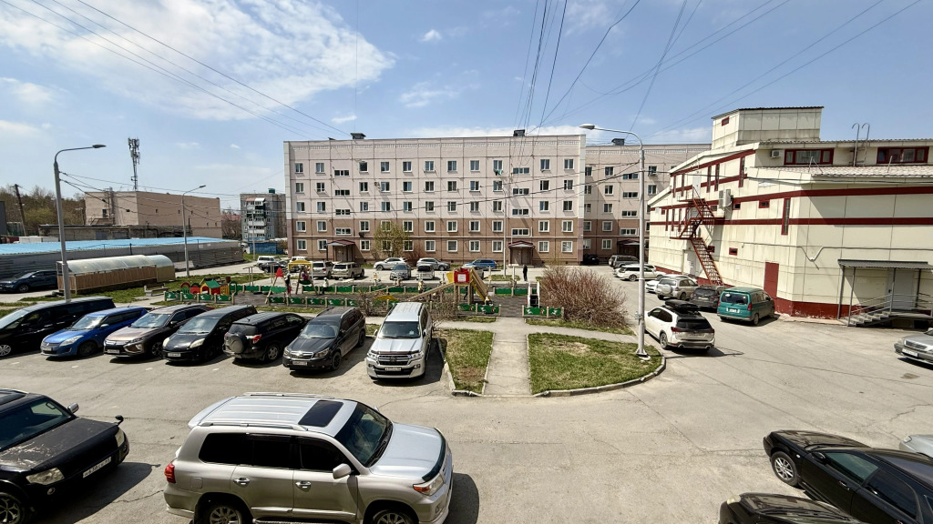 Квартира Рента 65 на Есенина 1