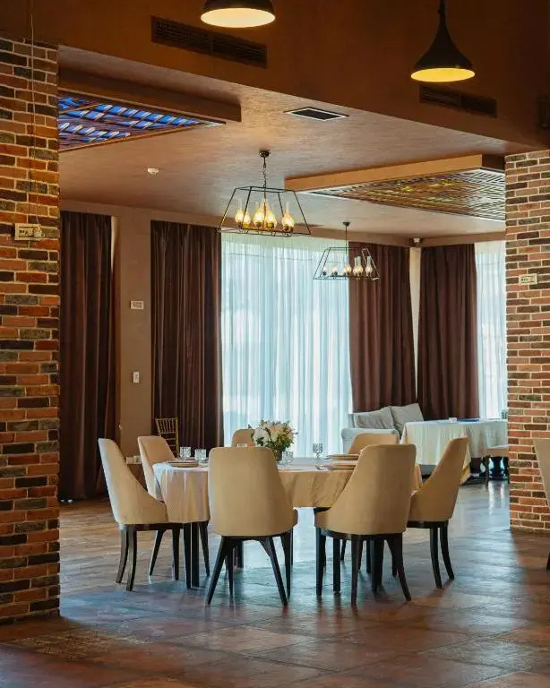 Shani Resort Hotel & Villas