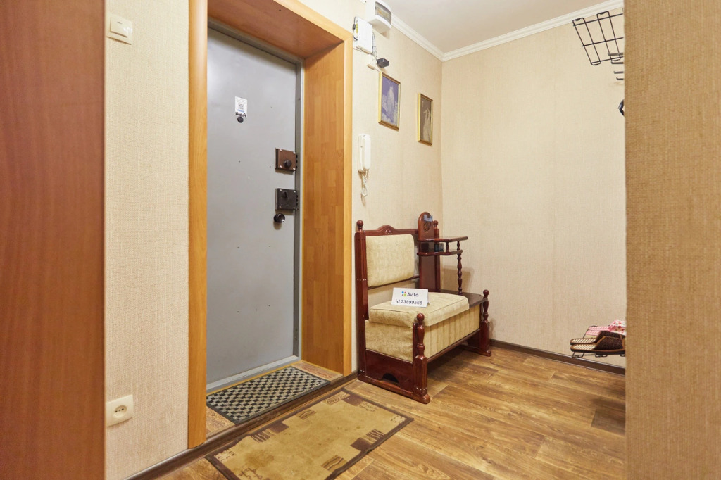 Ukhtasutki On Kosmonavtov