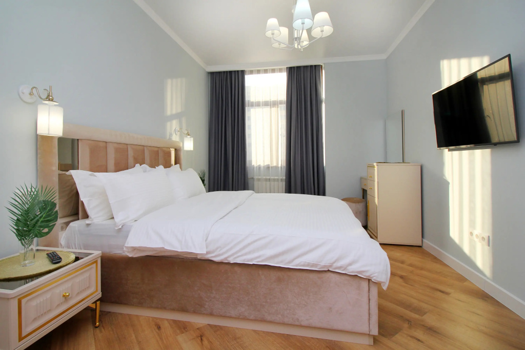 Апартаменты Modern Spacious and Elegant Apt