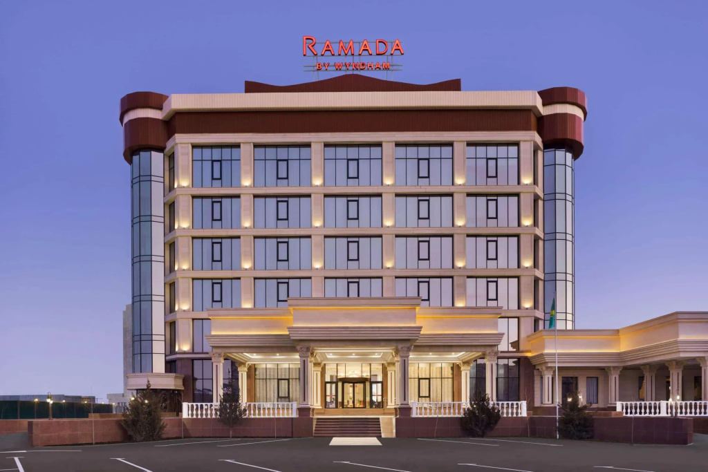Hotel Ramada By Wyndham Shymkent