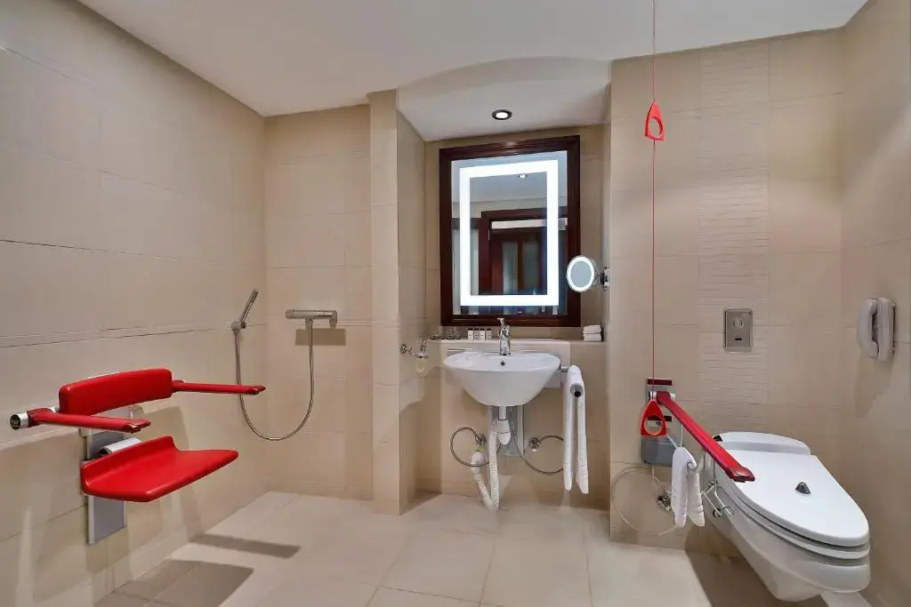 Отель Sheraton Oman