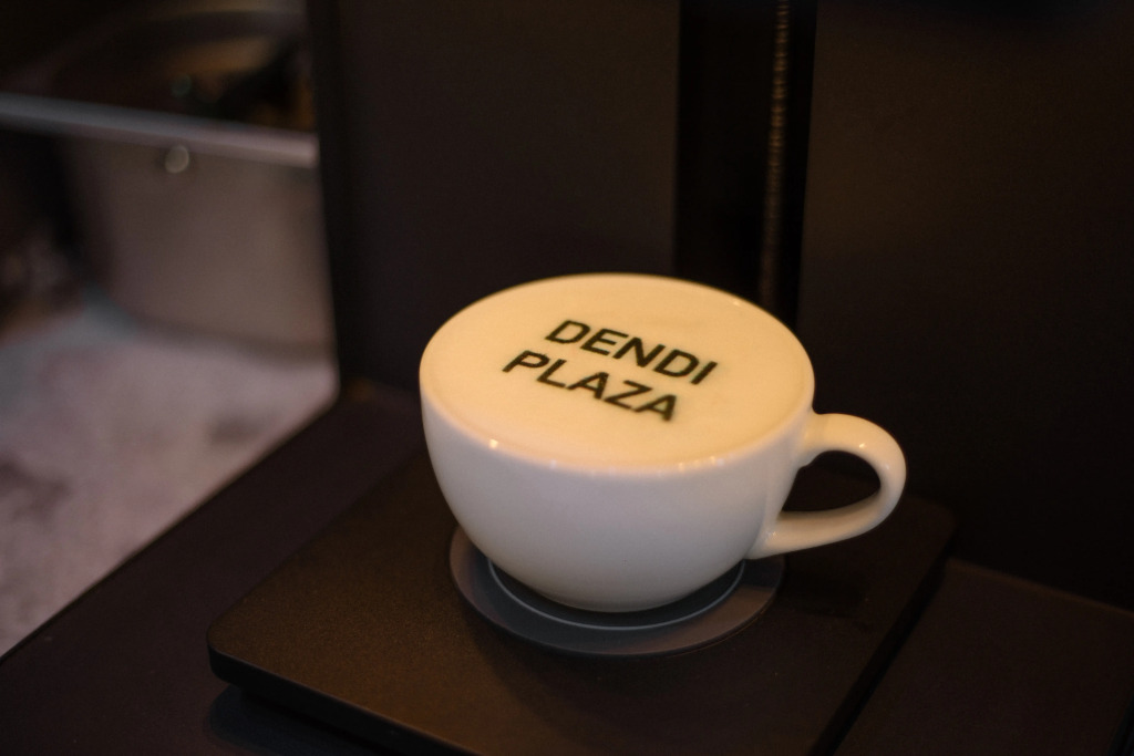 Dendi plaza premium hotel