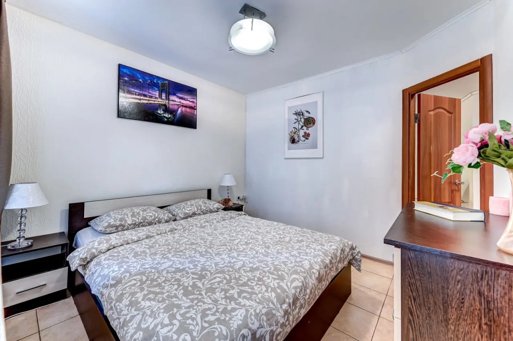 Апартаменты Art Square Apartment