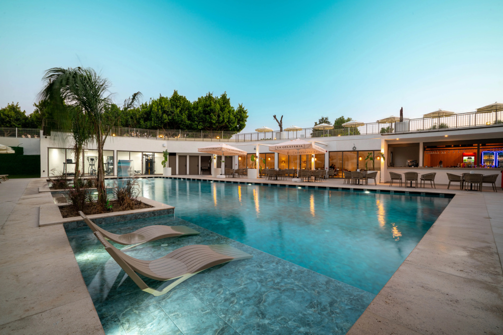 Prive Side Suite & Spa Hotel