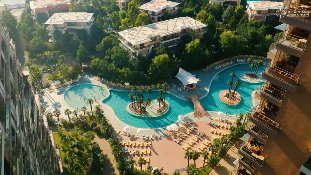 Отель Dreamland Oasis
