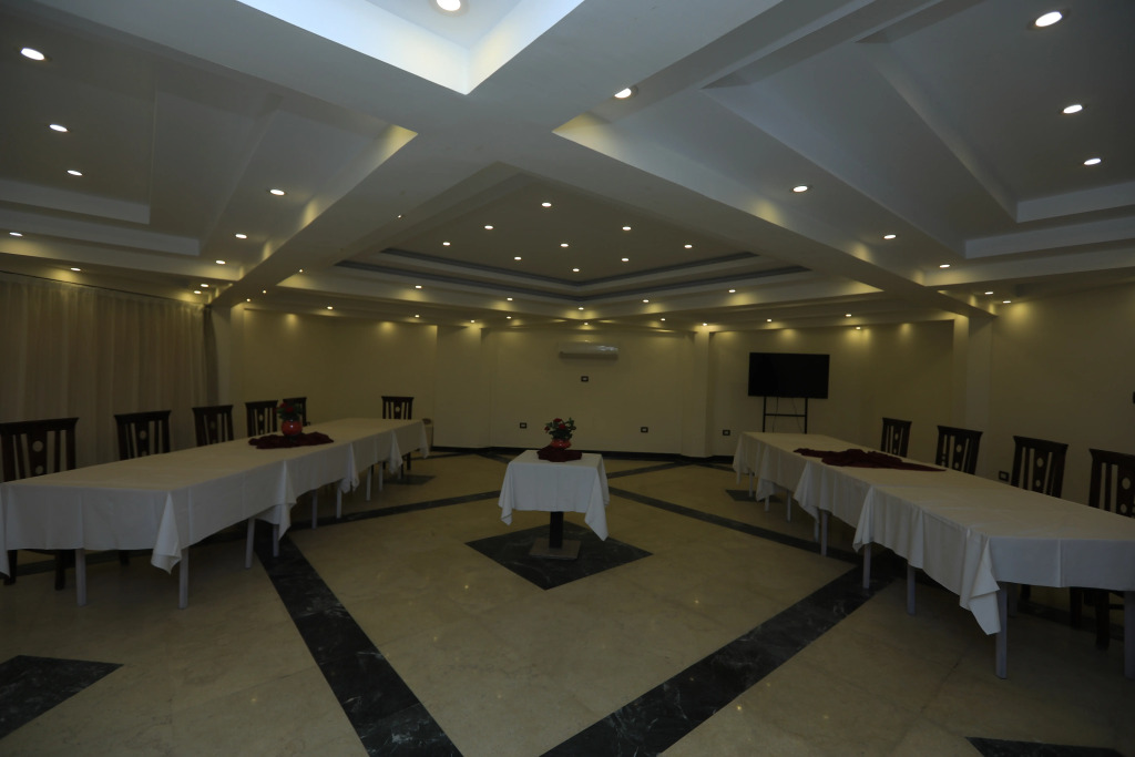 Апартаменты Monte Cairo Serviced