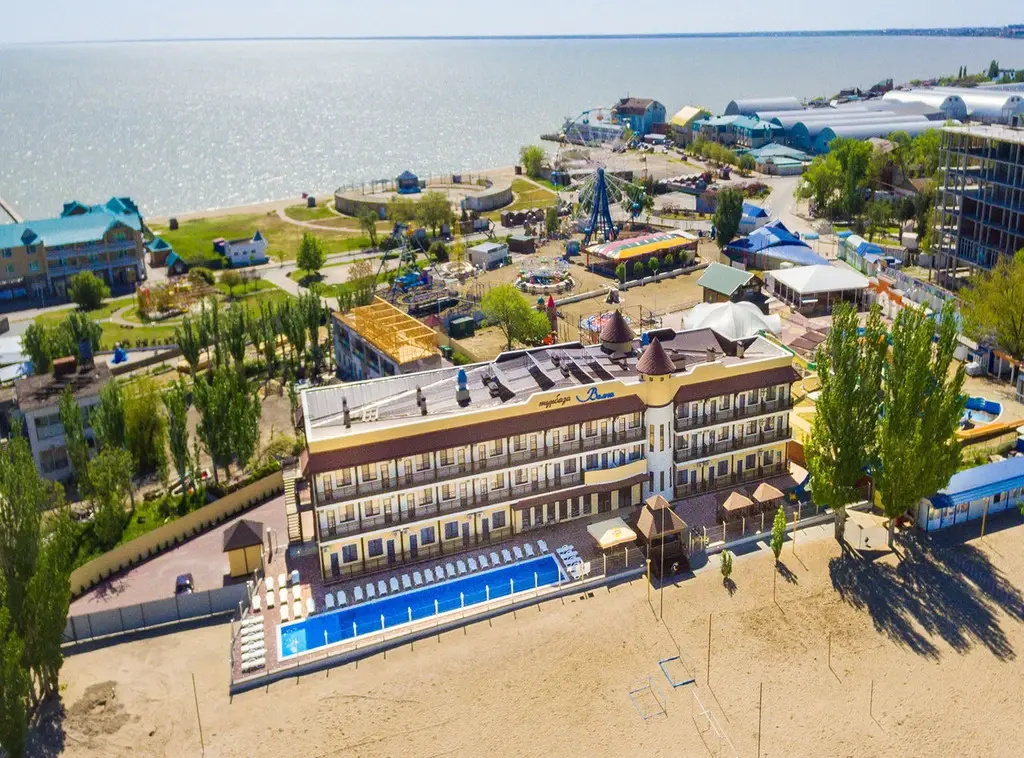 Отель Волна