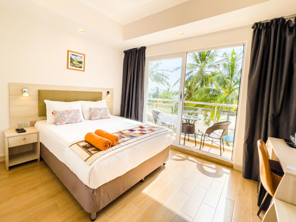 Отель Bed&Breakfast iCom Marina Seaview