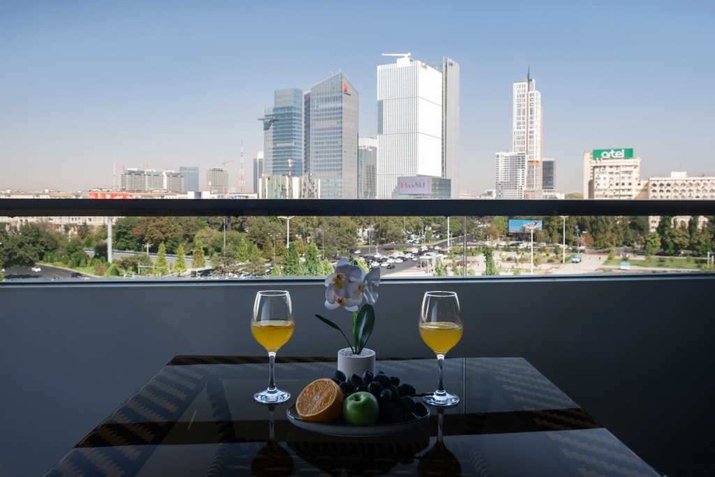 Апартаменты Стильные с шикарным видом на город