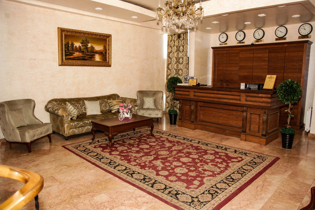 Iberia Palace Hotel