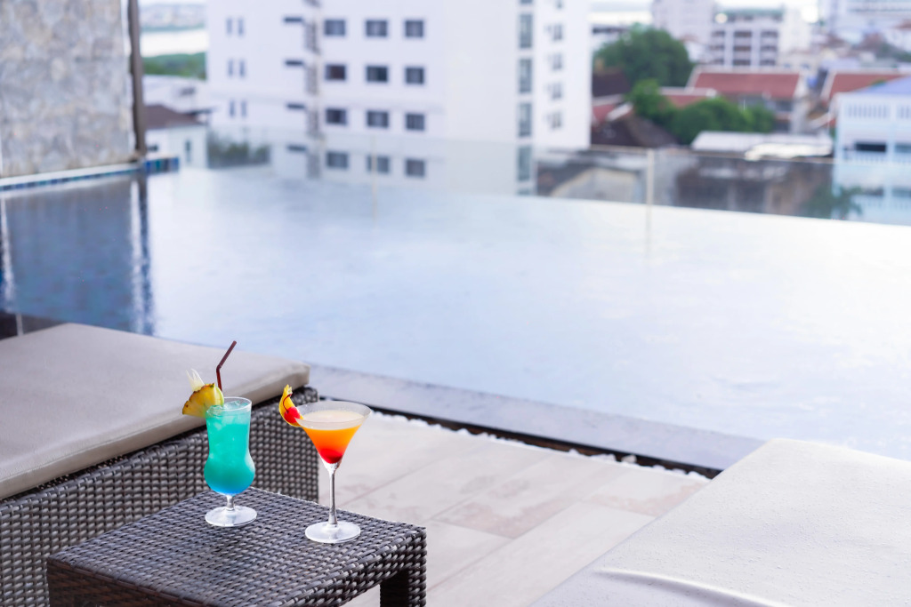 Отель Mintra Hotel