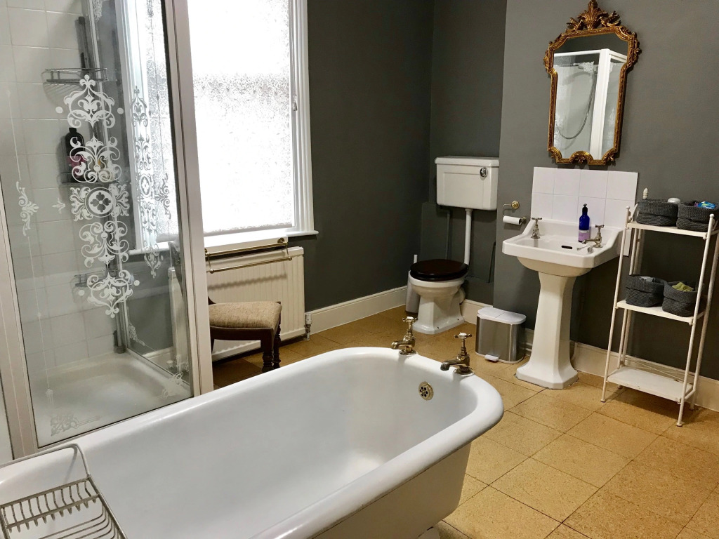 Апартаменты The Walton House Jericho House