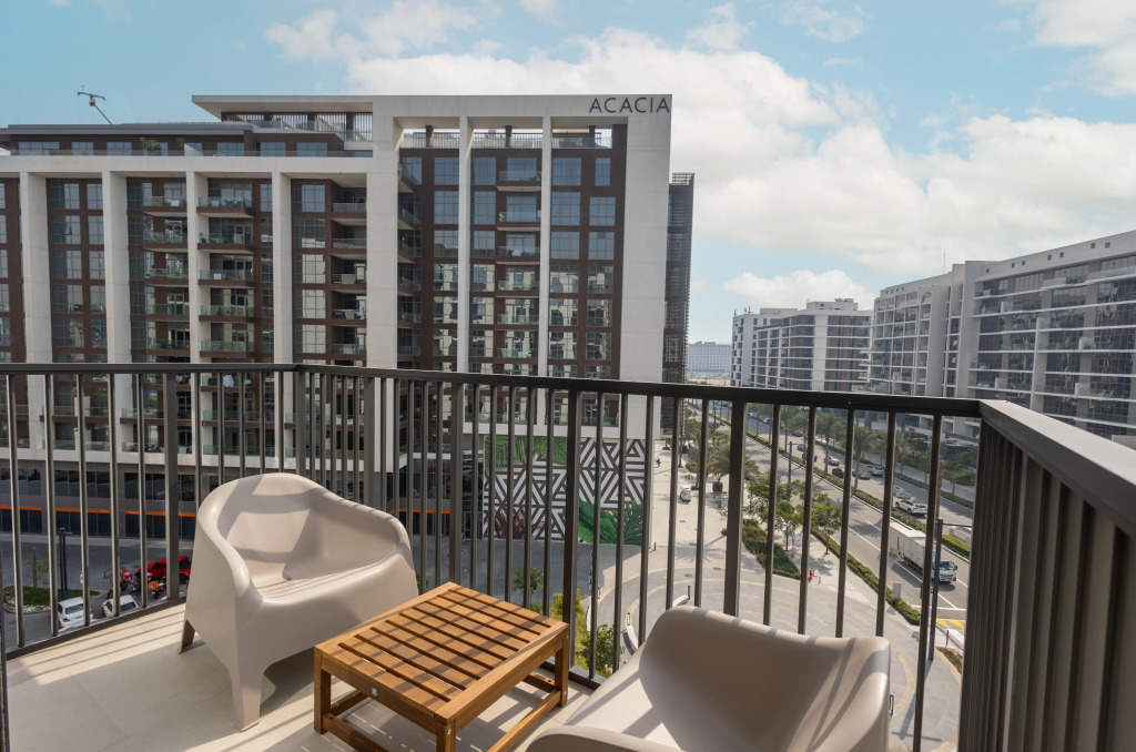 Elite LUX Holiday Homes - Upscale & Stylish 2BR Dubai Hills